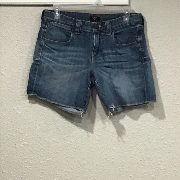 J. Crew Factory Pants - J. Crew Factory Women’s Denim Shorts Raw Hem Stretch Medium Wash 34619 Size 2